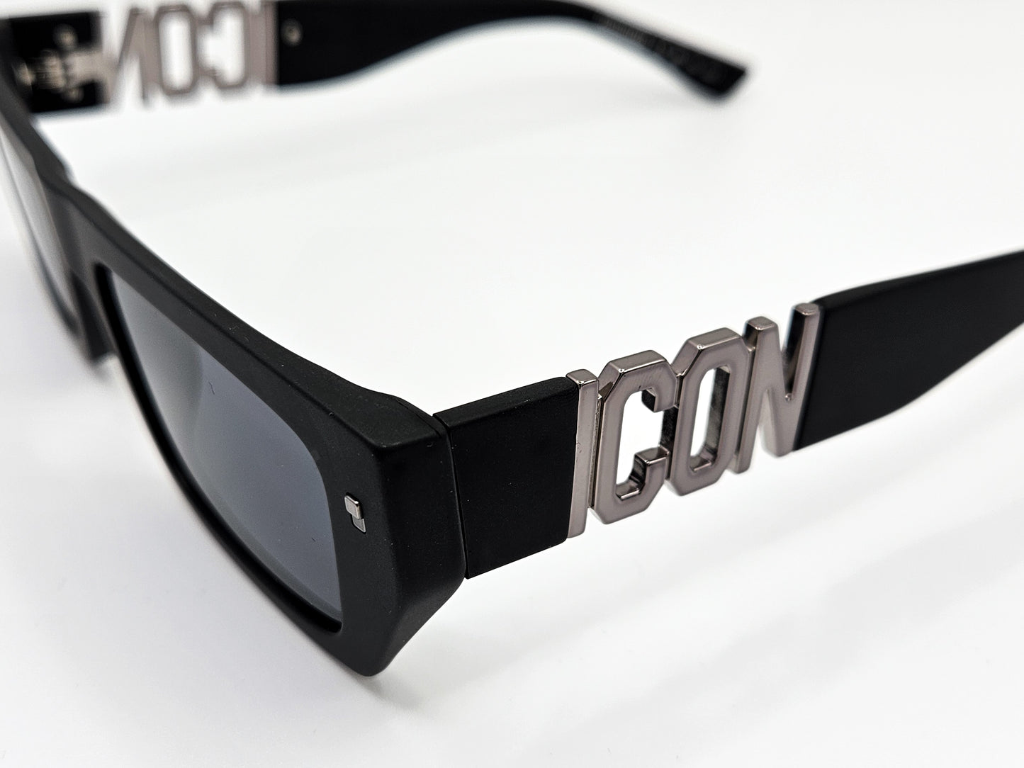 OCCHIALE DA SOLE ICON DSQUARED2